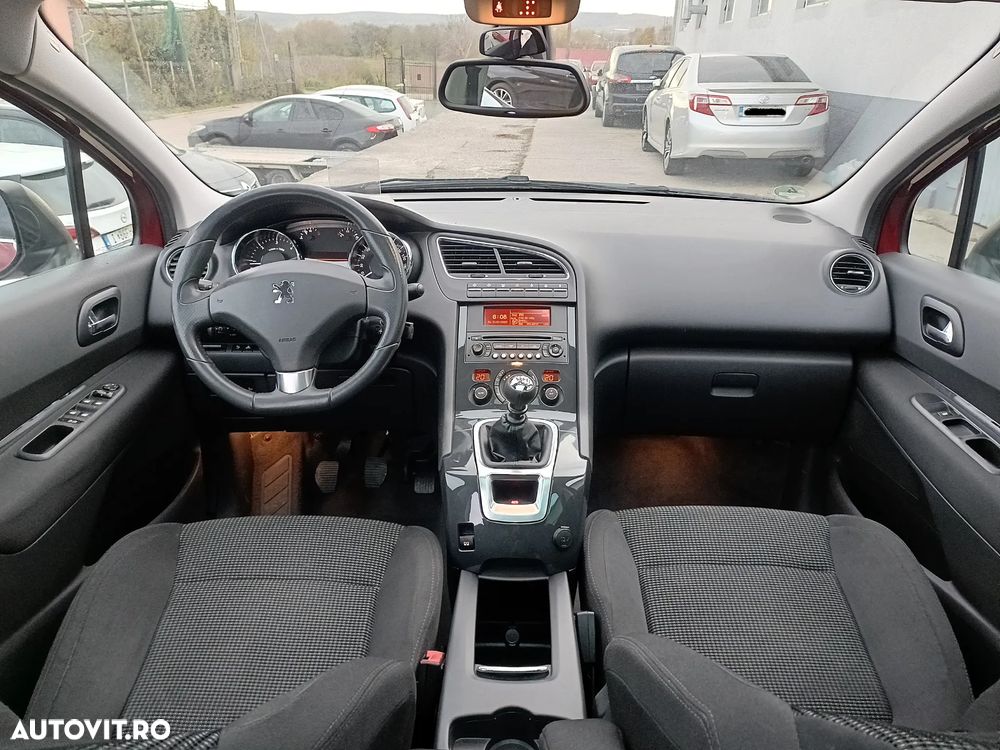 Peugeot 5008 - 5