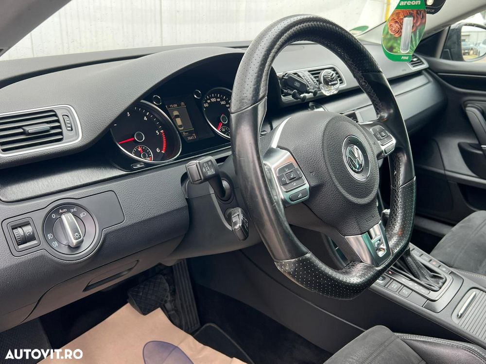 Volkswagen Passat 2.0 TDI DPF DSG R-Line Edition Plus - 29