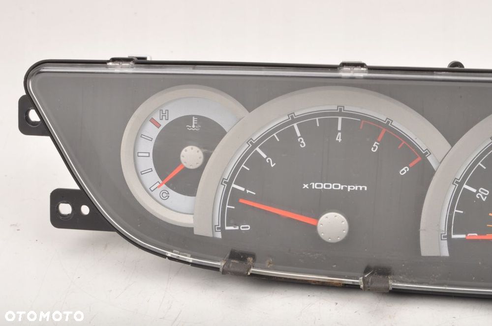 SSANGYONG RODIUS II 2.0 LICZNIK 8022021280 UK - 8