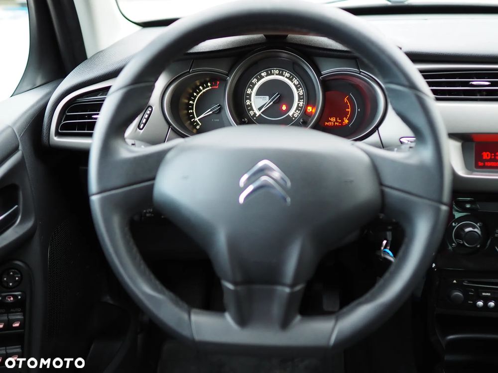 Citroën C3 Pure Tech VTi 82 Exclusive - 25