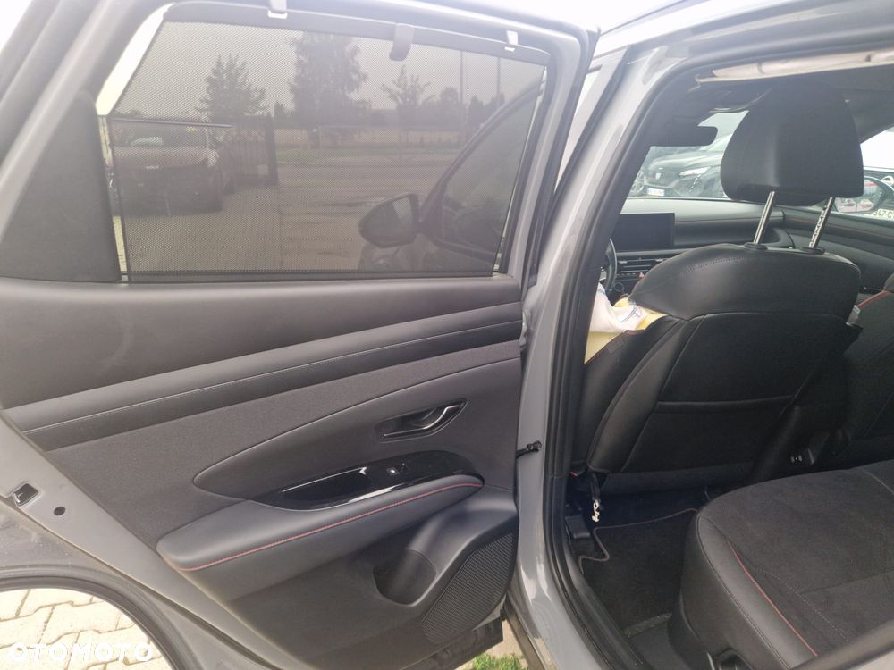 Hyundai Tucson 1.6 T-GDi HEV N-Line 2WD - 14
