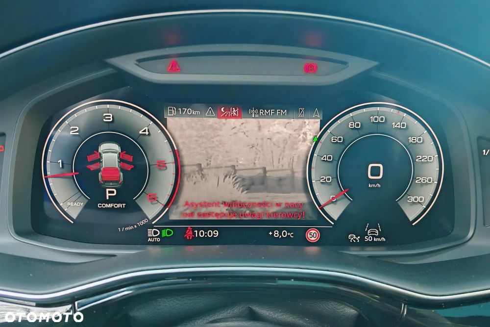 Audi Q8 - 24