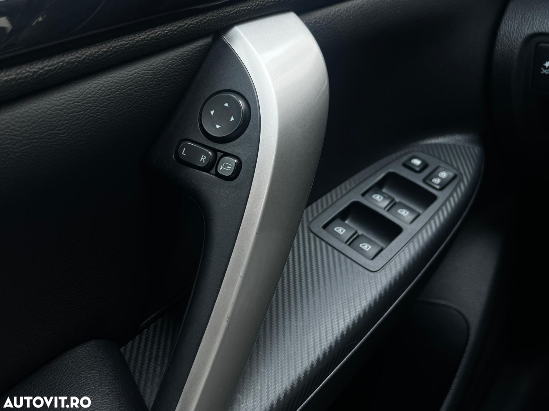 Mitsubishi Eclipse-Cross - 19