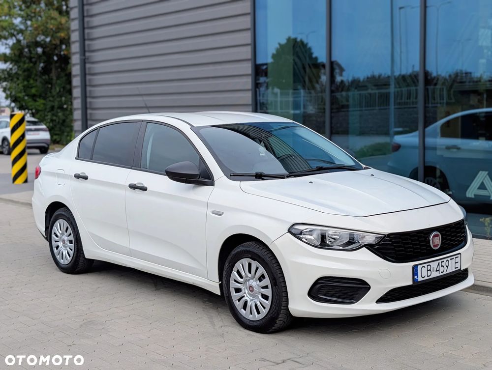 Fiat Tipo 1.6 E-Torq 16v Easy - 1