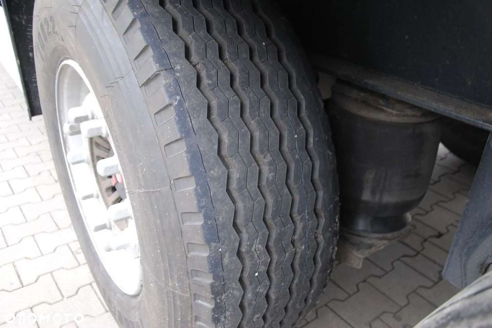 Wielton Podnoszona oś, SAF - 13