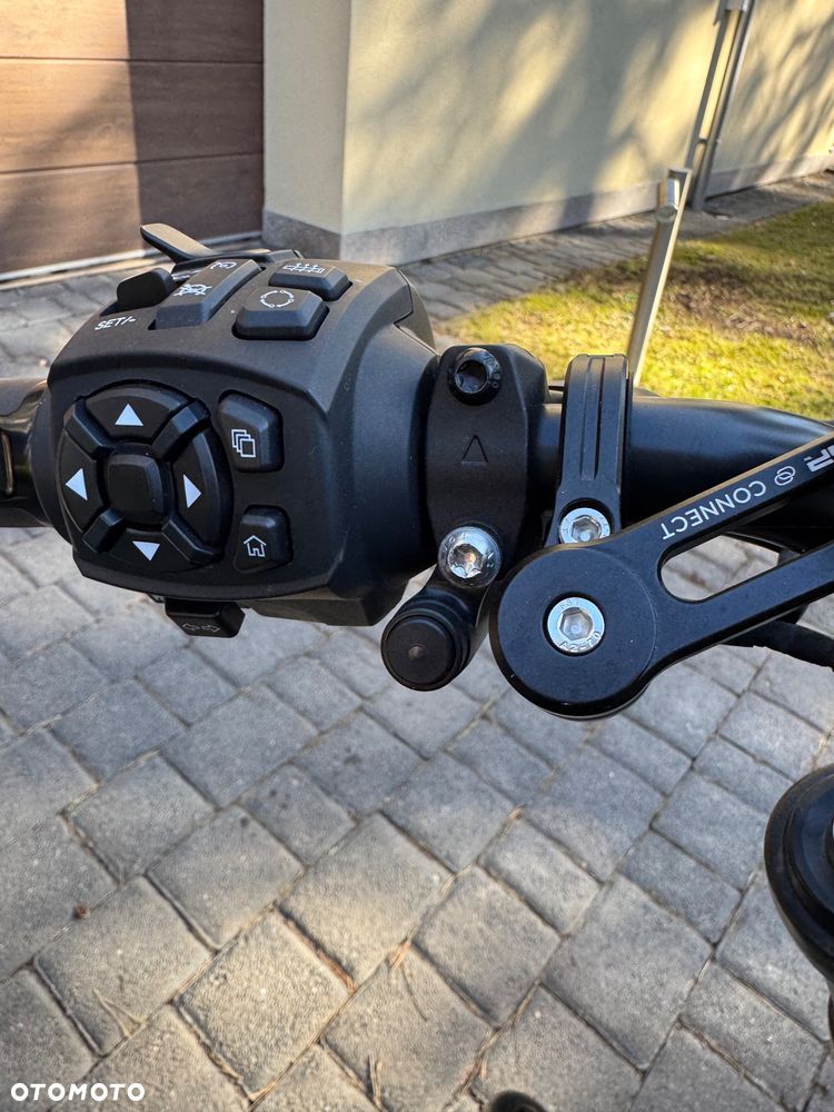 Harley-Davidson Sportster - 14