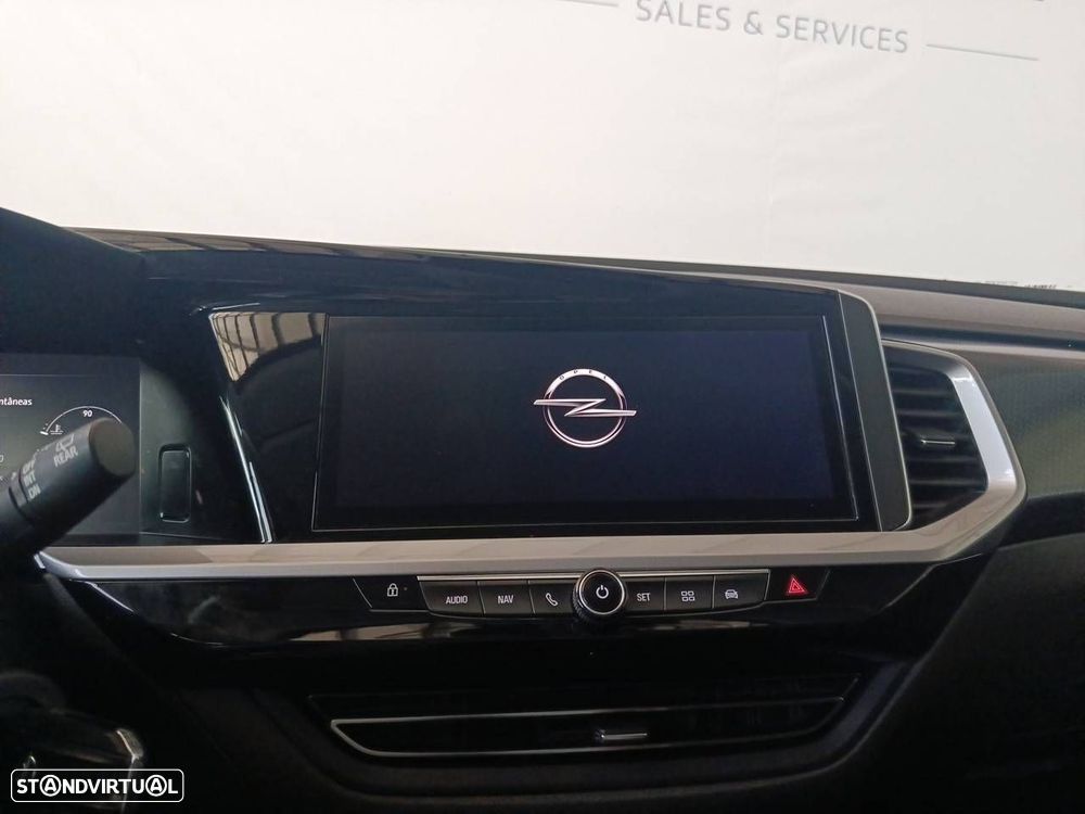Opel Grandland 1.2 T GS Line - 22