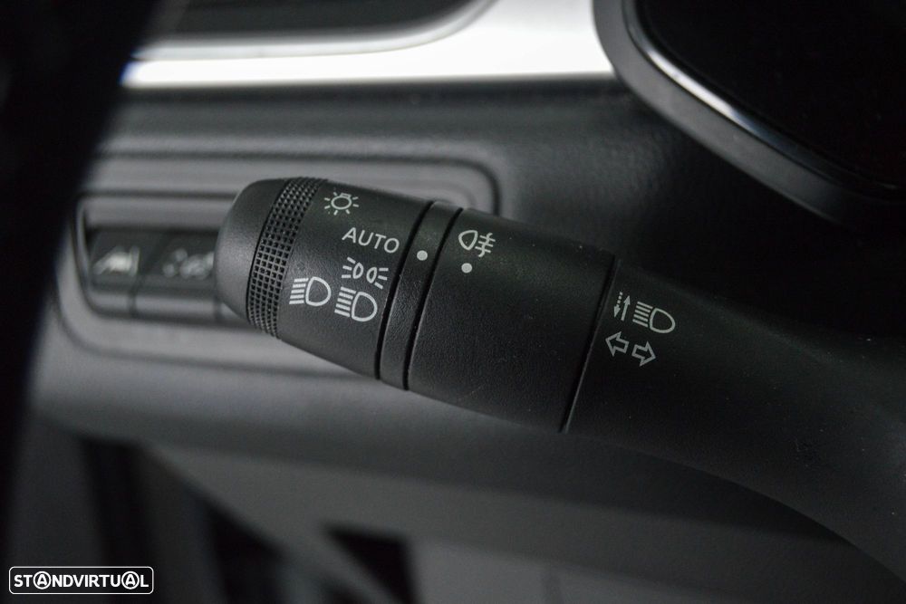 Renault Captur 1.0 TCe Techno - 32