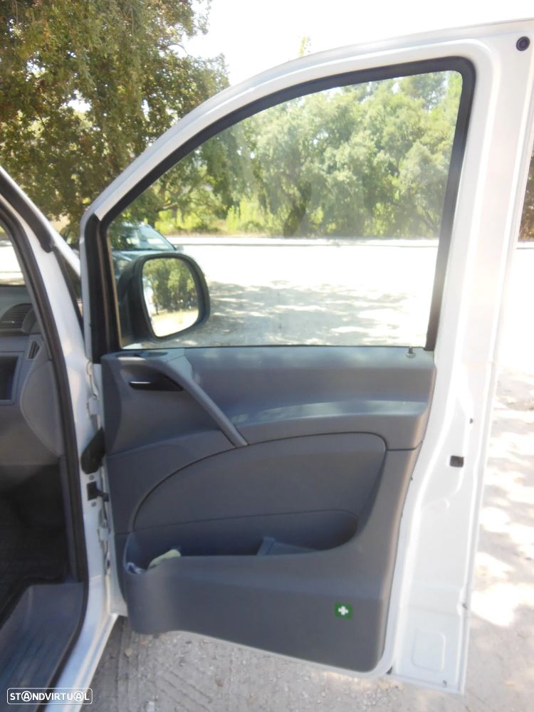 Mercedes-Benz Vito 109 CDI - 21