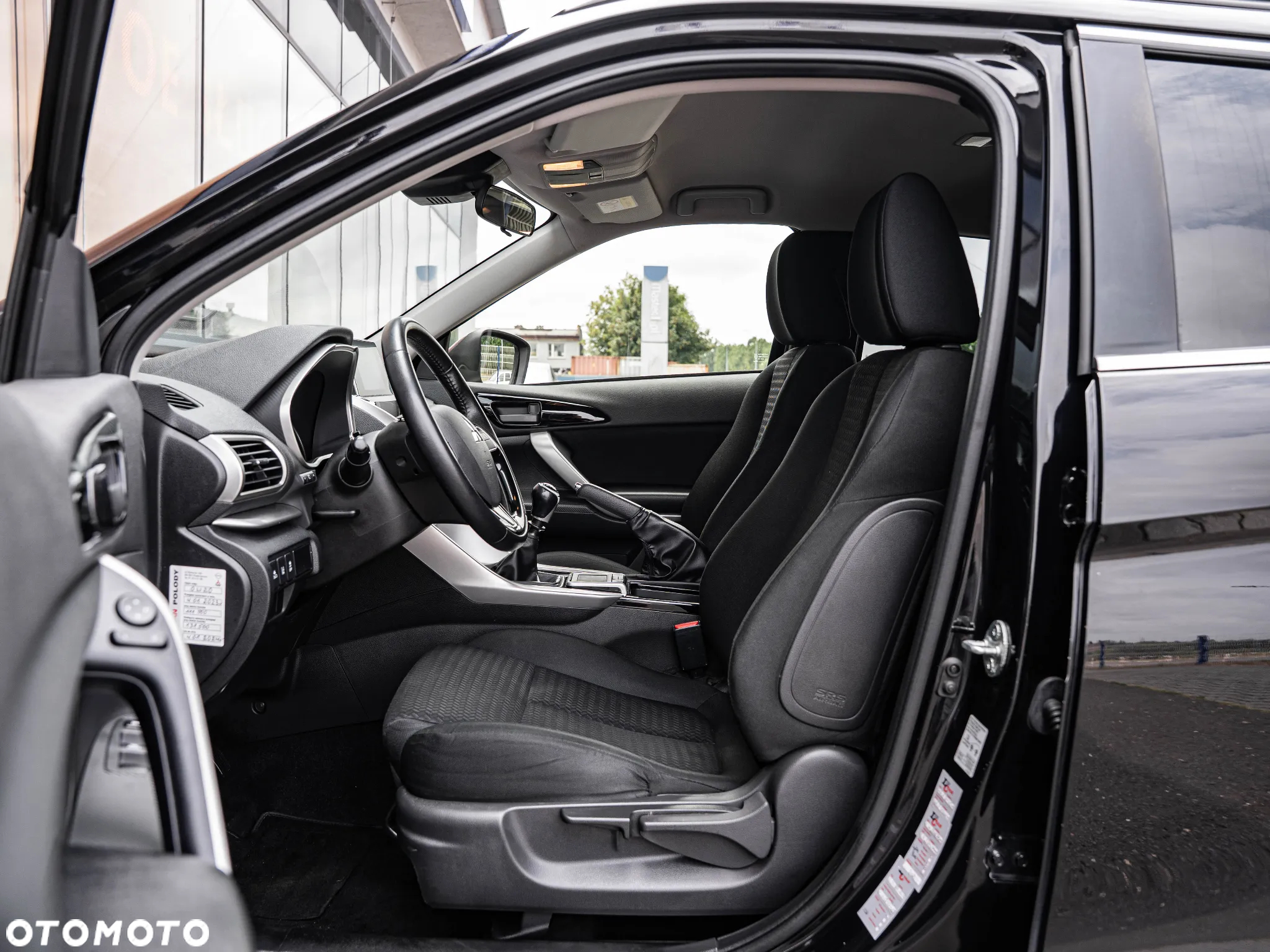 Mitsubishi Eclipse Cross 1.5 T GPF Intense - 23