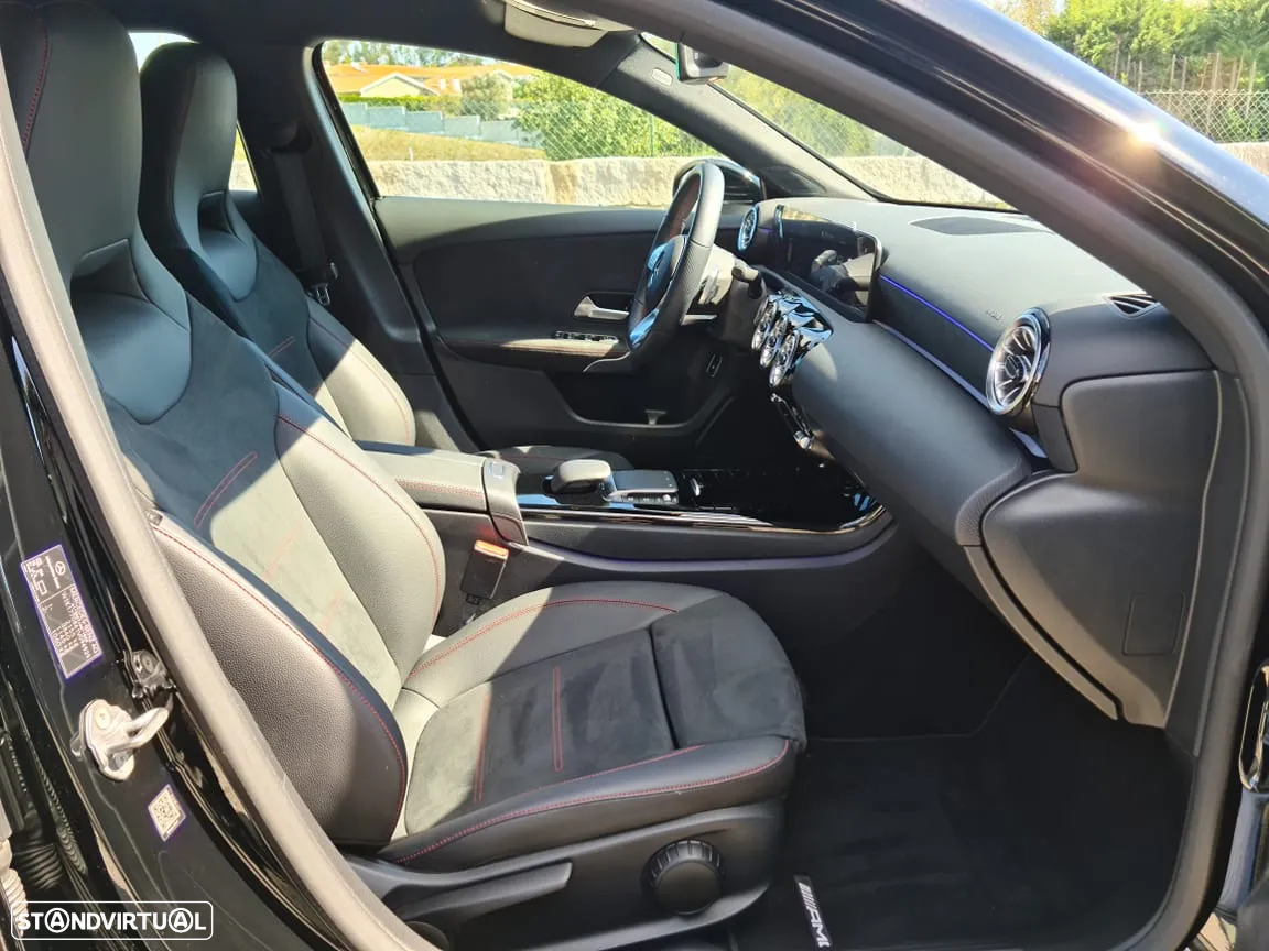Mercedes-Benz A 250 e AMG Line - 17