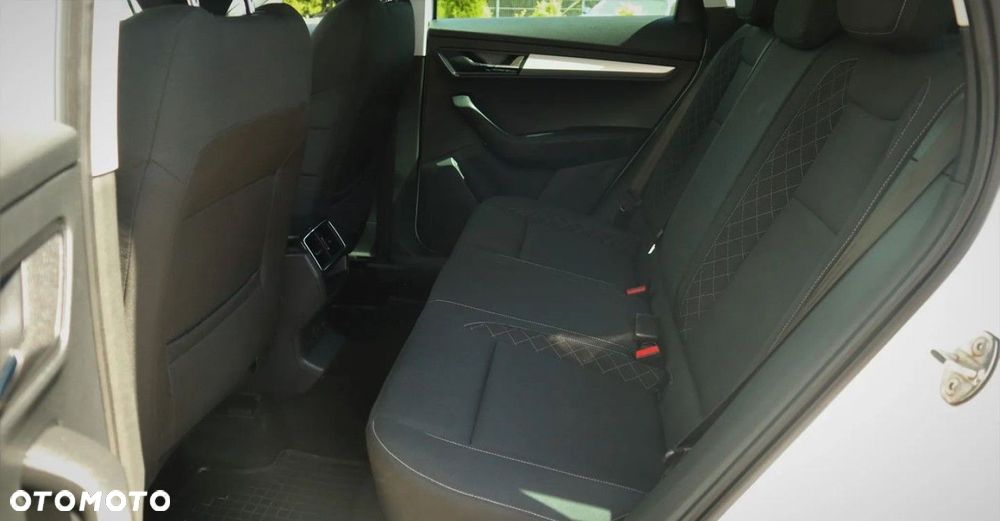 Skoda Karoq 2.0 TDI SCR 4x4 Ambition DSG - 16