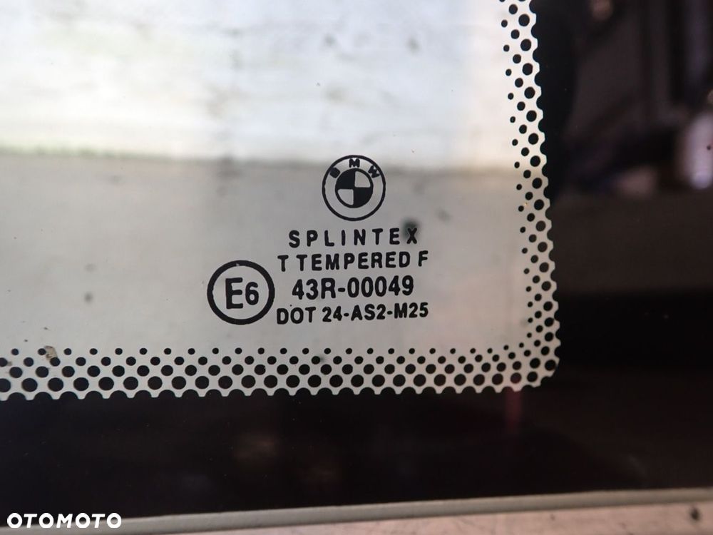 SZYBA KAROSERYJNA PRAWA TYLNA BMW E36 COUPE 2.0 M52B20 - 3