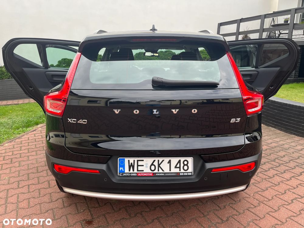 Volvo XC 40 B3 Essential - 31