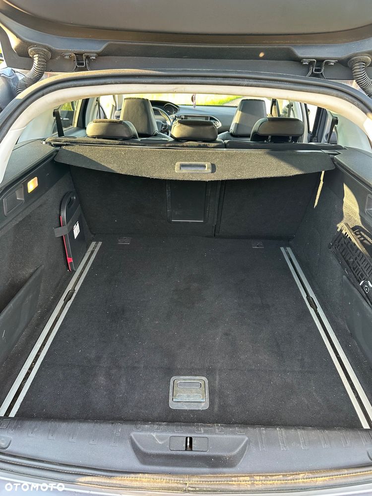 Peugeot 308 2.0 HDi Allure - 7