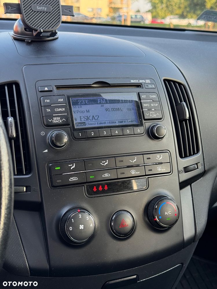 Hyundai i30 1.6 CRDi Comfort - 17