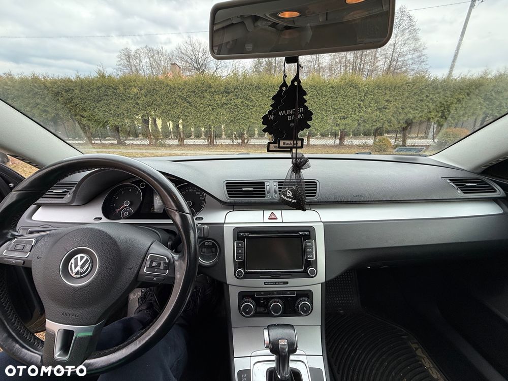 Volkswagen Passat 2.0 TSI DSG Comfortline - 22