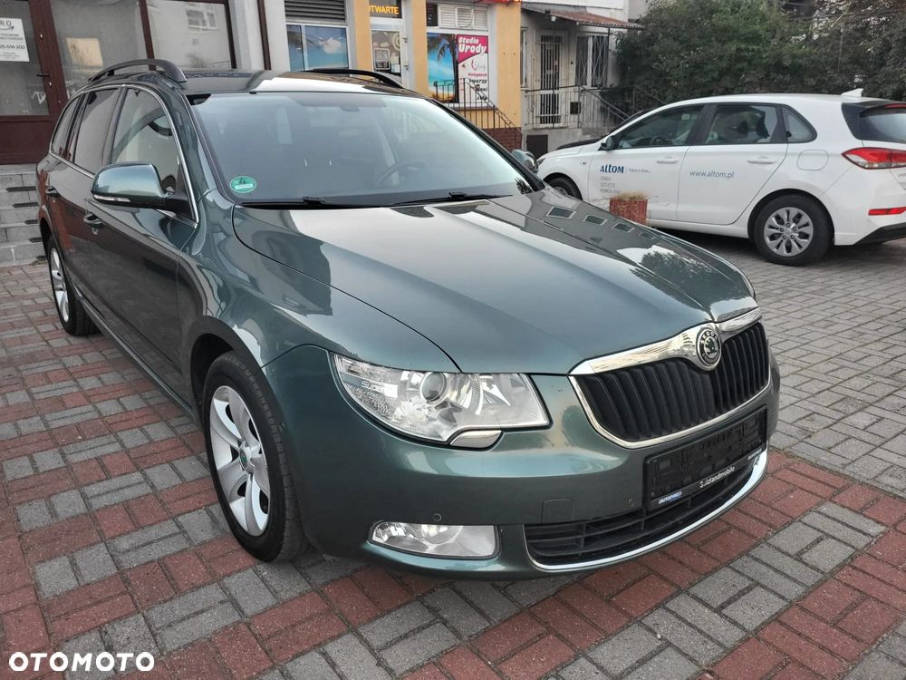 Skoda Superb 2.0 TDI Exclusive - 4
