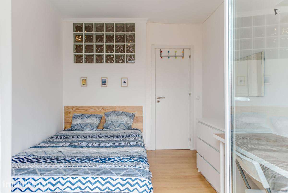 Quarto - localizado em Penha de França Lisbon - Grande imagem: 2/19