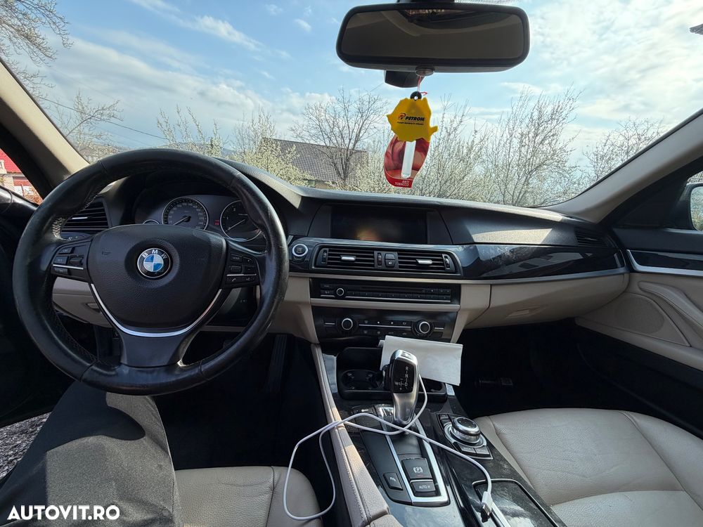 BMW Seria 5 520d - 1
