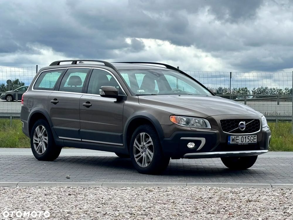 Volvo XC 70 T6 AWD Momentum - 3