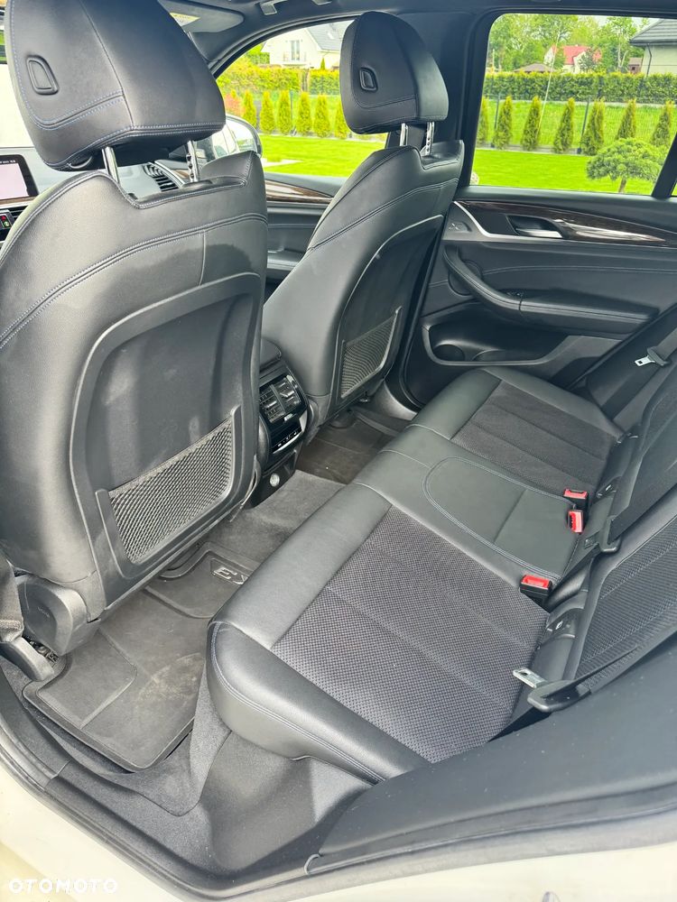 BMW X3 xDrive20d M Sport - 11