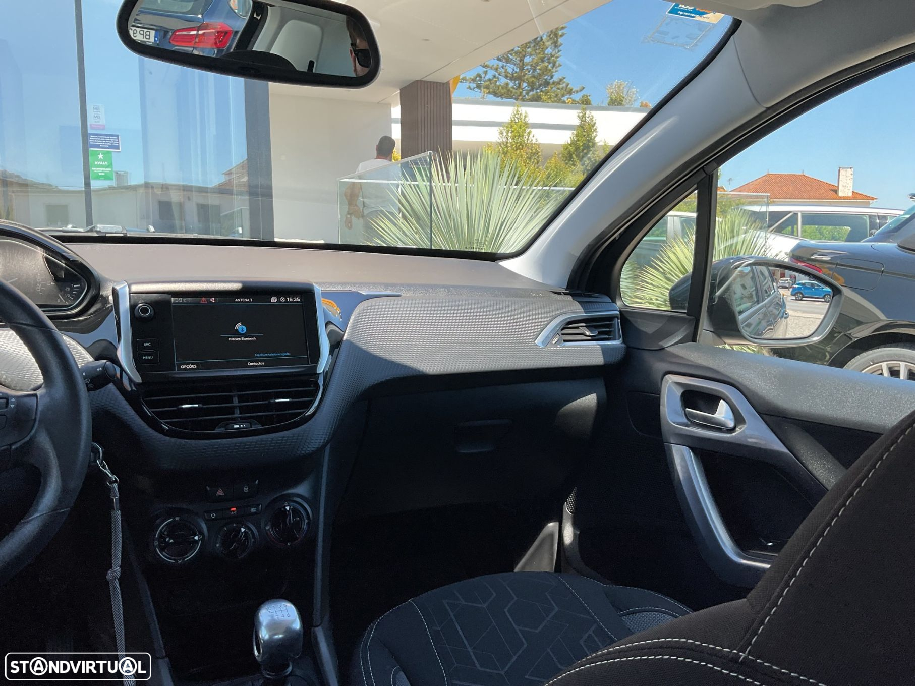 Peugeot 2008 1.6 BlueHDi Active - 44