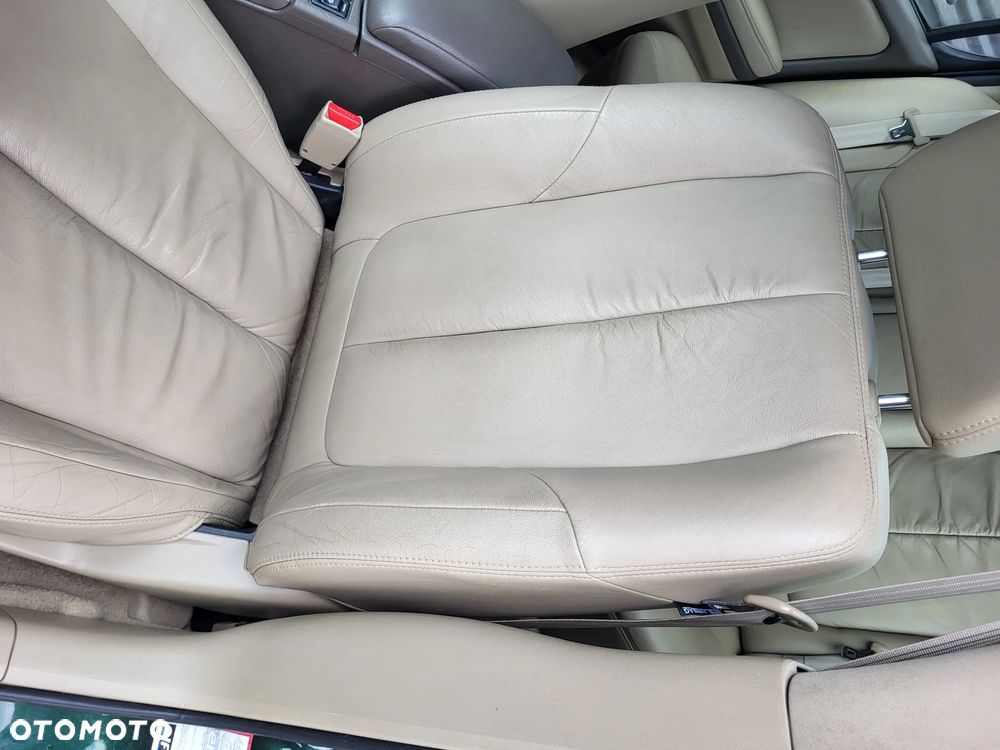 Nissan Maxima 2.0 Elegance - 21