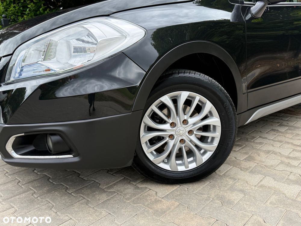 Suzuki SX4 S-Cross 1.6 DDiS 4x4 Comfort+ - 4
