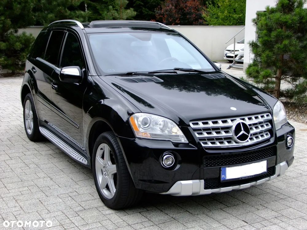 Mercedes-Benz ML - 16
