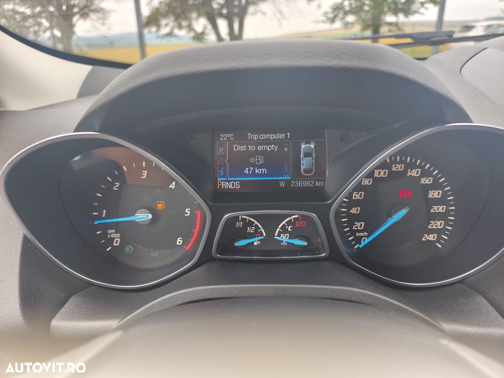Ford Kuga 2.0 TDCi 4x4 Aut. Business Edition - 20