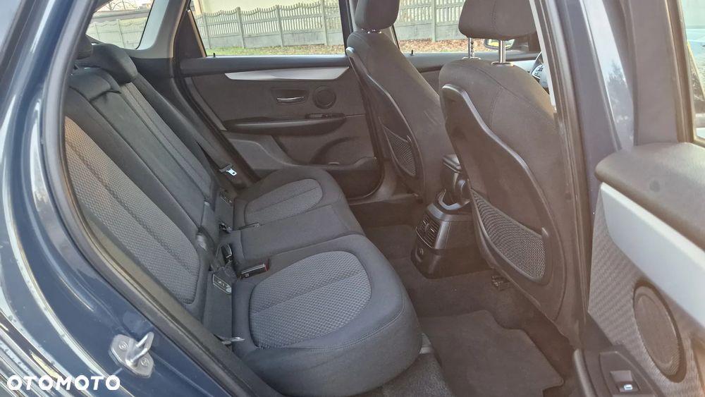 BMW Seria 2 216d GT Advantage - 11