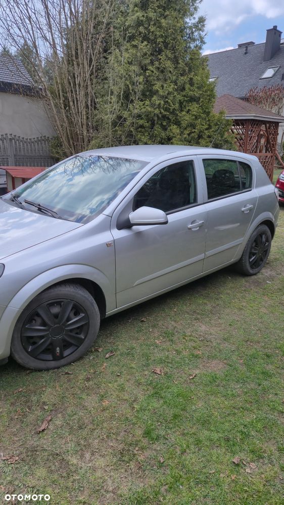 Opel Astra - 2