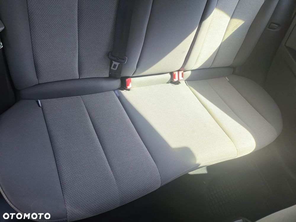 Seat Leon 1.6 TDI Style - 12