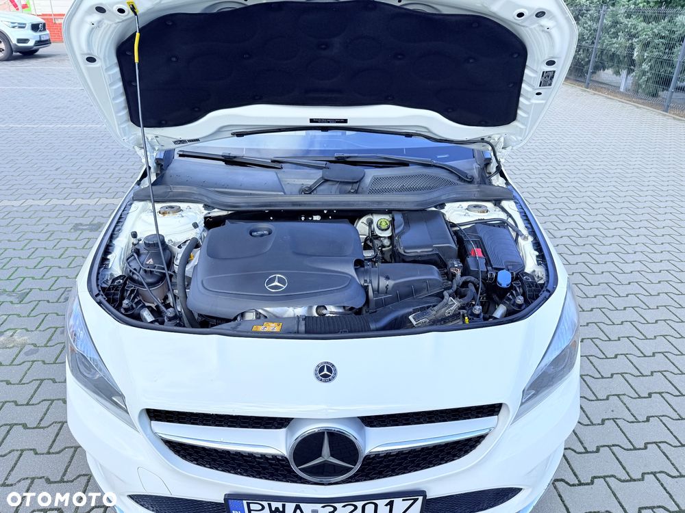 Mercedes-Benz CLA 250 AMG Line - 8
