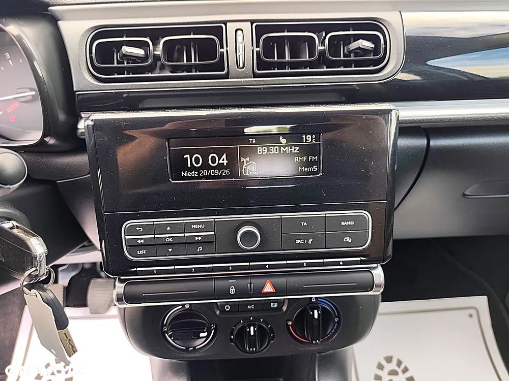 Citroën C3 Pure Tech 82 SHINE - 13