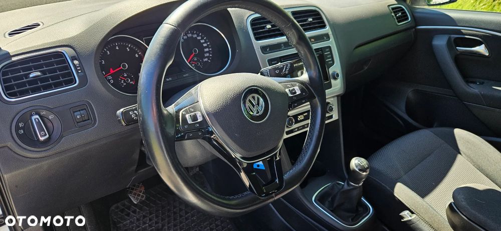 Volkswagen Polo - 9