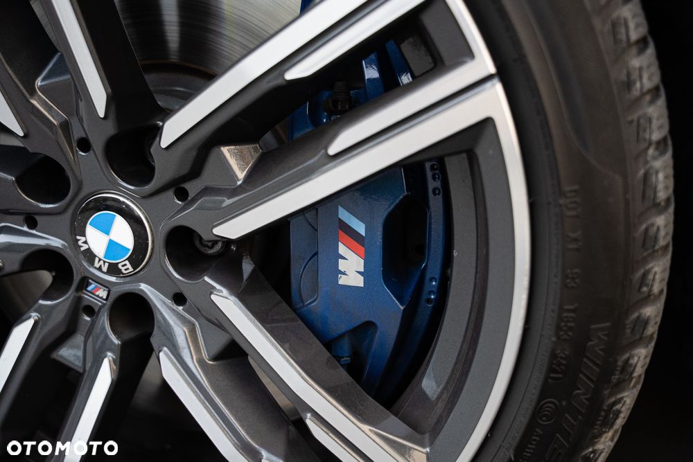 BMW Seria 8 M850i xDrive - 8