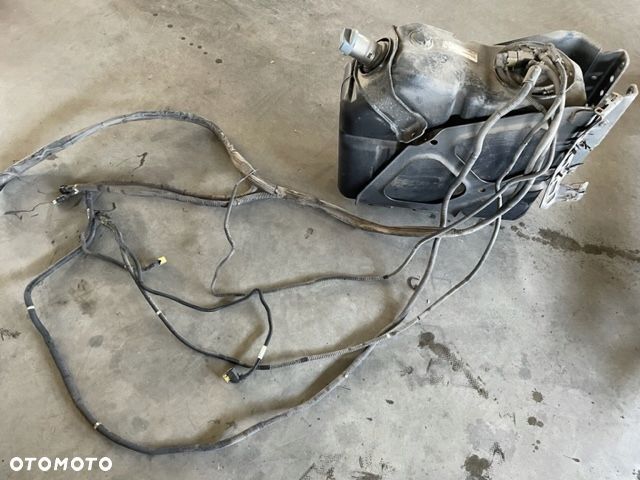 ACTROS MP4 ANTOS AROX zbiornik adblue przewody A9064702715 kompletny - 1