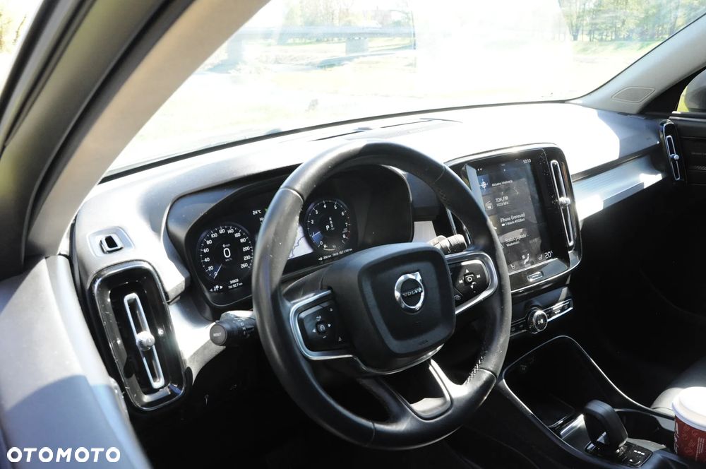 Volvo XC 40 T5 AWD Geartronic Momentum - 19