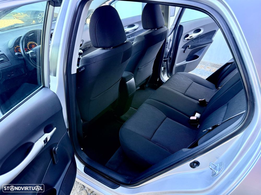 Toyota Auris 1.4 D-4D ACtive+AC - 45