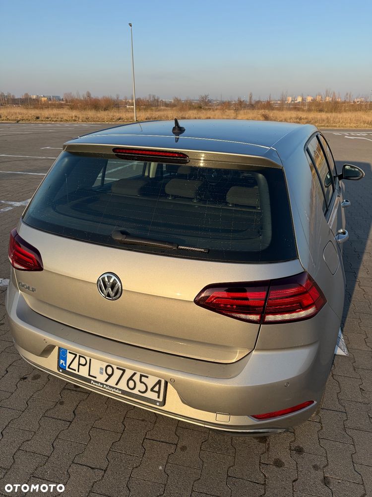 Volkswagen Golf 1.4 TSI BMT Comfortline - 12