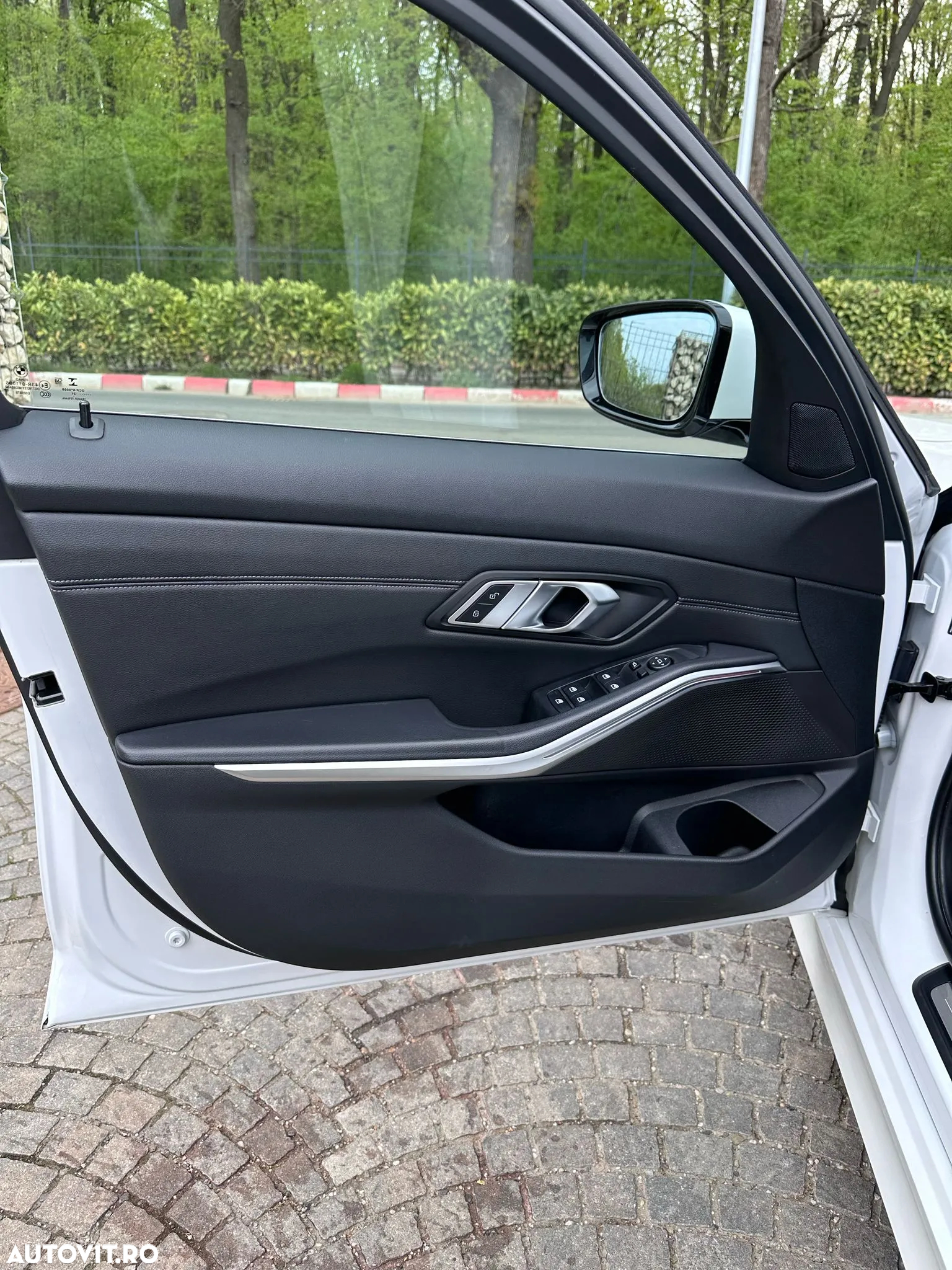 BMW Seria 3 320d AT MHEV - 12