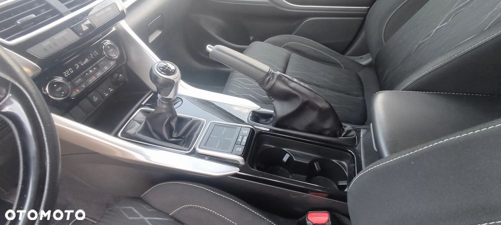Mitsubishi Eclipse Cross 1.5 T-MIVEC 2WD Spirit - 23