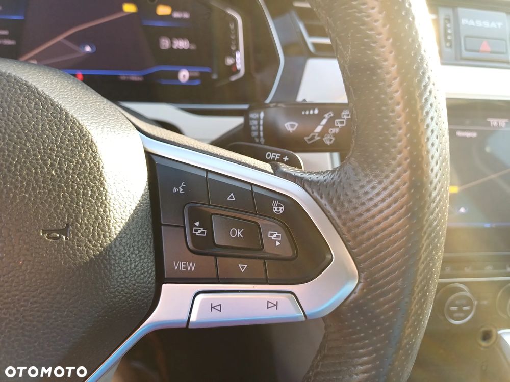 Volkswagen Passat Alltrack 2.0 TDI SCR 4Motion DSG (BMT) - 24