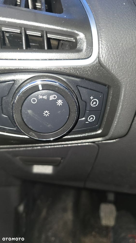 Ford Focus - 17