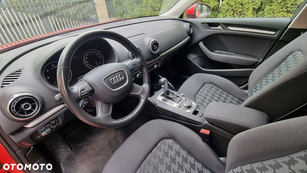 Audi A3 Sportback - 11