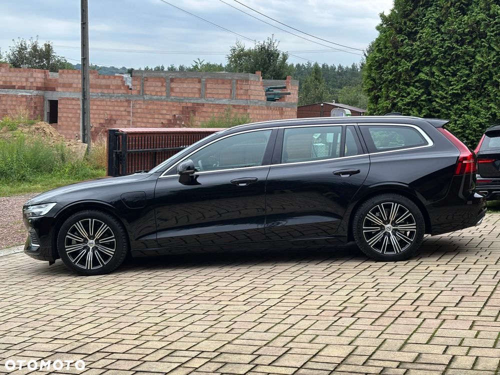 Volvo V60 T6 AWD Plug-In Hybrid Inscription - 9