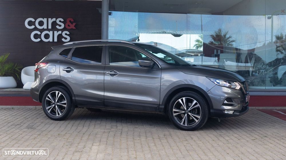 Nissan Qashqai 1.5 dCi N-Connecta - 2