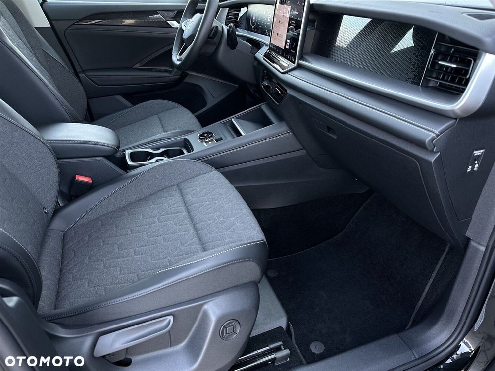 Volkswagen Tayron 1.5 eTSI mHEV Life DSG - 8